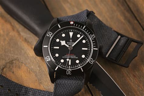 Night Diver: Tudor Black Bay Dark Review 